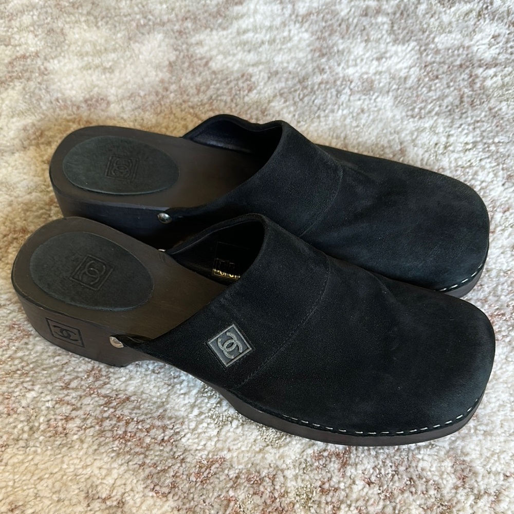 Chanel Vintage Black Suede Clogs, size 41, excellent condition